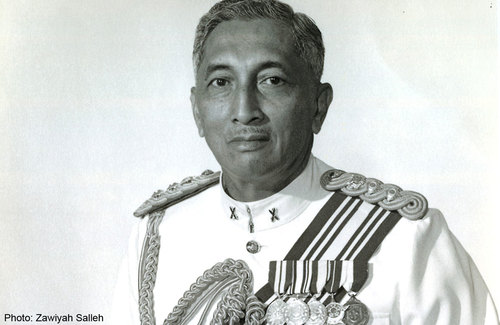 yusof-ishak-5-successful-leadership-traits